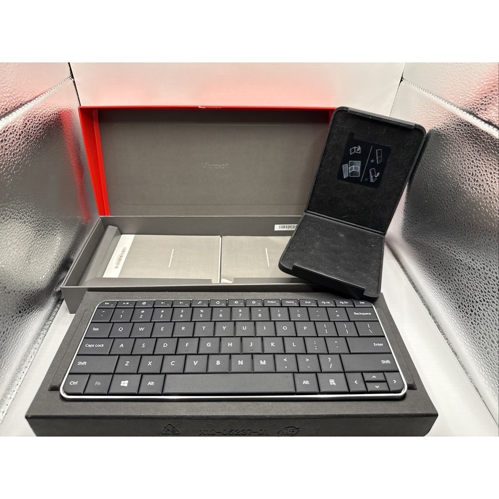 Microsoft Wedge‎ Mobile Wireless Keyboard Bluetooth OEM